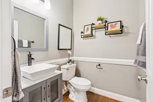 2103 W Marilyn Cir, Cary, NC 27513 - Photo 20