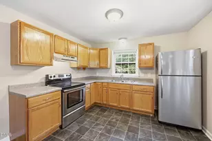 909 Bryn Mawr Ct, Apex, NC 27502 - Photo 12