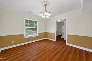 105 Trinity Woods Dr, Raleigh, NC 27607 - Photo 6