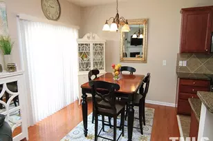8626 Thunderwood Dr, Raleigh, NC 27617 - Photo 4