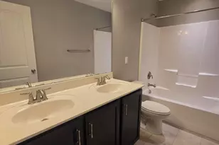 3917 Valley Side Ct, Cary, NC 27519 - Photo 32