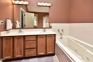 1 Timbercreek Ct, Durham, NC 27712 - Photo 24