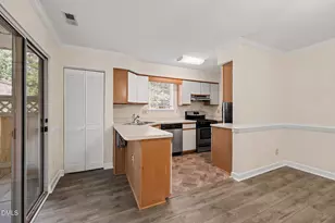 473 Summerwalk Cir, Chapel Hill, NC 27517 - Photo 14