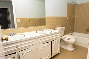 3130 Truitt Dr, Burlington, NC 27215 - Photo 22