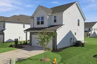 1516 Briar Brook Ln, Zebulon, NC 27597 - Photo 2