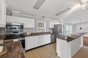 530 Avent Ferry Rd, Holly Springs, NC 27540 - Photo 8