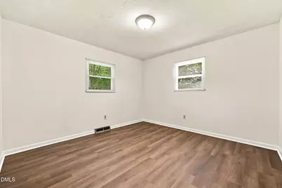 209 Montpelier Avenue, Roxboro, NC 27573 - Photo 20