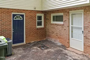6408 Dixon Dr, Raleigh, NC 27609 - Photo 66