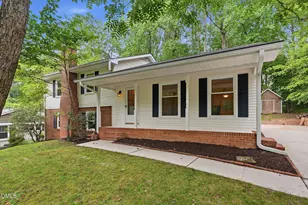 6408 Dixon Dr, Raleigh, NC 27609 - Photo 2