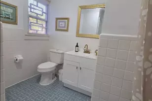 203 W Rockspring St, Henderson, NC 27536 - Photo 10