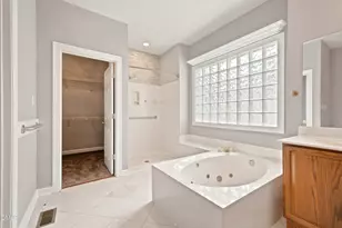 406 Cricketfield Ln, Cary, NC 27518 - Photo 34