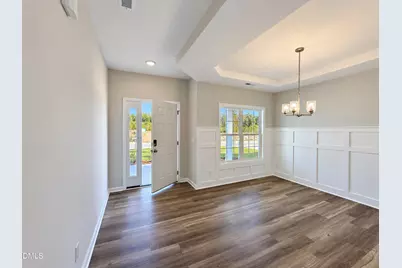 91 Crossvine Street #(8), Selma, NC 27576 - Photo 2