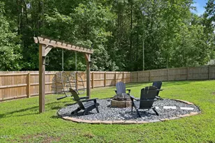 3912 Mendenhall Dr, Zebulon, NC 27597 - Photo 34
