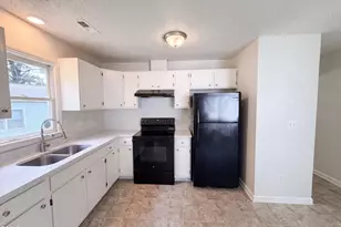 4 Shirley Caesar Ct, Durham, NC 27701 - Photo 6