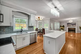 107 Lonebrook Dr, Chapel Hill, NC 27516 - Photo 4