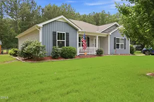 108 Forest Island Ave, Smithfield, NC 27577 - Photo 6