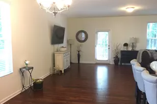 637 Briarcliff St, Apex, NC 27502 - Photo 8