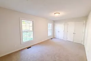7816 Foxwood Dr, Raleigh, NC 27615 - Photo 8