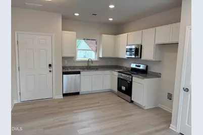 279 Courtside Drive, Dunn, NC 28334 - Photo 6