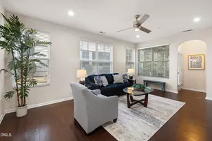 10017 Lynnberry Pl, Raleigh, NC 27617 - Photo 6