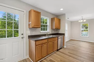 338 E Spring St, Wake Forest, NC 27587 - Photo 12