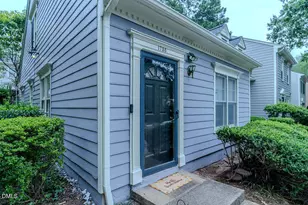 1738 Township Cir, Raleigh, NC 27609 - Photo 8
