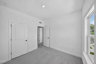 2869 Foster Woods Dr, Apex, NC 27502 - Photo 6