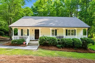 107 Cherry Ct, Clayton, NC 27520 - Photo 2