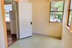411 W Chisholm St, Sanford, NC 27330 - Photo 24