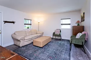 9 Plummer Pl, Durham, NC 27703 - Photo 4