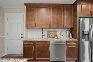 1001 Lantern Light Ct, Apex, NC 27502 - Photo 18