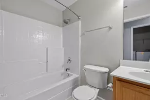 4 Alexis Ct, Durham, NC 27703 - Photo 34