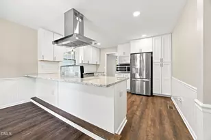 608 SE Maynard Rd, Cary, NC 27511 - Photo 10