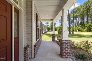2304 Granville Dr, Goldsboro, NC 27530 - Photo 4