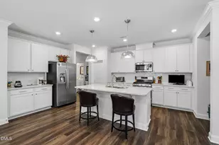 125 Cashmere Ct, Raleigh, NC 27610 - Photo 10