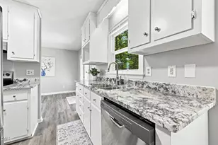 6710 Banks Rd, Mebane, NC 27302 - Photo 8