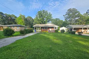 408 Oak St, Smithfield, NC 27577 - Photo 1