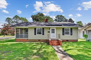 1001 S 2nd St, Smithfield, NC 27577 - Photo 2