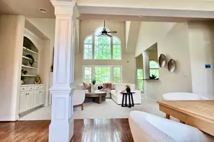 905 Babbling Creek Ln, Fuquay Varina, NC 27526 - Photo 4