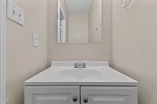 8318 Umstead Dr, Fayetteville, NC 28304 - Photo 26