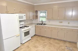 2635 W Lyon Station Rd, Creedmoor, NC 27522 - Photo 10
