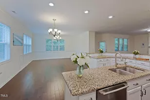 317 Springhurst Ln, Cary, NC 27511 - Photo 16