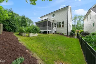 2629 Flora View Ct, Apex, NC 27502 - Photo 10