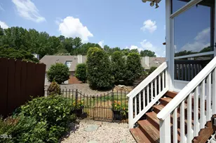 8725 Courage Ct, Raleigh, NC 27615 - Photo 16