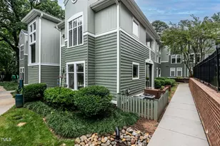 1111 Parkridge Ln, Raleigh, NC 27605 - Photo 24