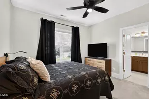 212 Utley Bluffs Dr, Holly Springs, NC 27540 - Photo 28
