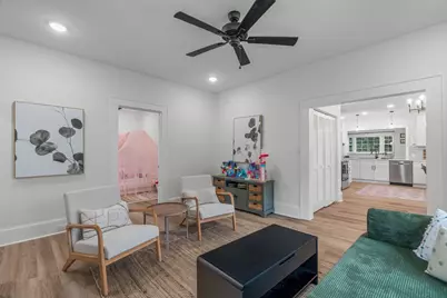 602 W Main Street, Benson, NC 27504 - Photo 8