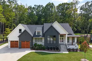 106 Red Cardinal Ct, Youngsville, NC 27596 - Photo 2