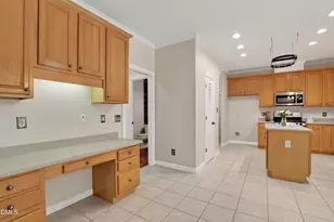 110 Drakewood Pl, Cary, NC 27518 - Photo 18