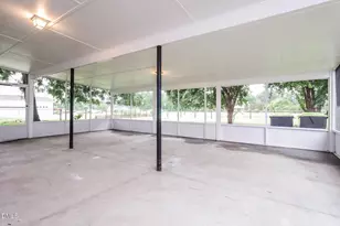 306 Fayetteville St, Newton Grove, NC 28366 - Photo 20